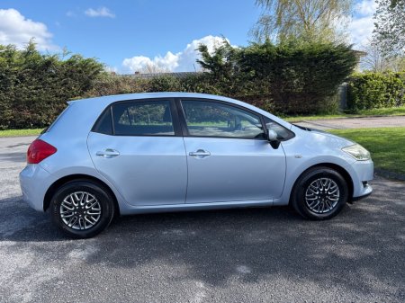 2007 Toyota Auris - thumbnail 5