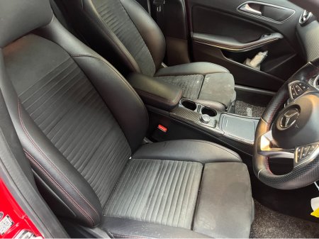 2016 Mercedes-Benz A Class - thumbnail 10