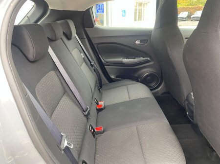 2024 Nissan Juke - thumbnail 11