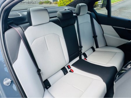 2025 BMW M5 - thumbnail 15