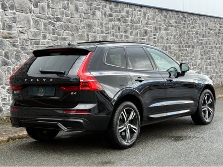 2021 Volvo XC60 - thumbnail 5