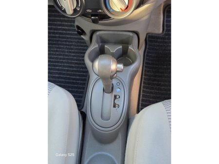 2017 Nissan March - thumbnail 12