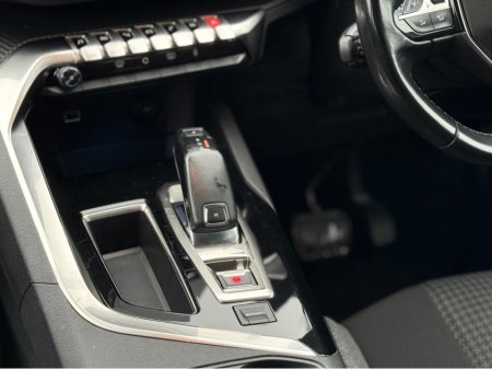 2019 Peugeot 3008 ACTIVE 1.2 PETROL - AUTO - 12M WARRANTY - CAR: 1628 €14,950 thumbnail