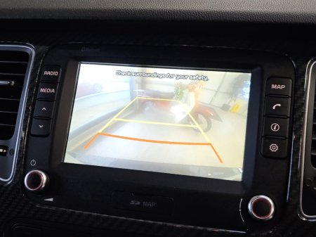 2018 Kia Carens 1.7 EX €12,950 thumbnail