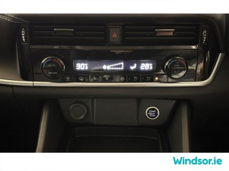 2024 Nissan Qashqai 1.3 PET MILD HYBRID SV CVT €30,995 thumbnail