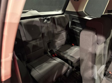 2020 Volkswagen Touran 1.4 AUTOMATIC - 7 SEATER - ALLOY WHEELS - REAR CAMERA - COMFORT LINE €24,950 thumbnail