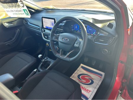 2023 Ford Puma - thumbnail 4