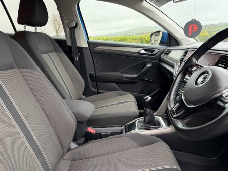 2020 Volkswagen T-Roc - thumbnail 12