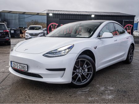 2020 Tesla Model 3 - view 3