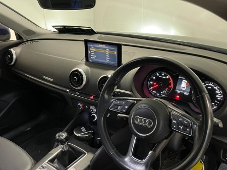 2018 Audi A3 SPORTBACK 1.0 TFSI 115 SE 4DR €18,900 thumbnail