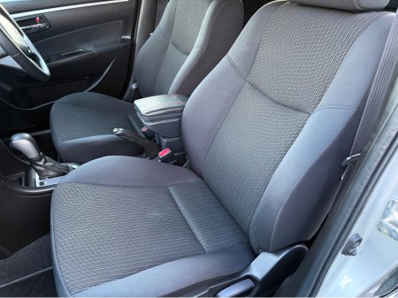 2015 Suzuki Swift 1.2 GLX AUTO €7,950 thumbnail