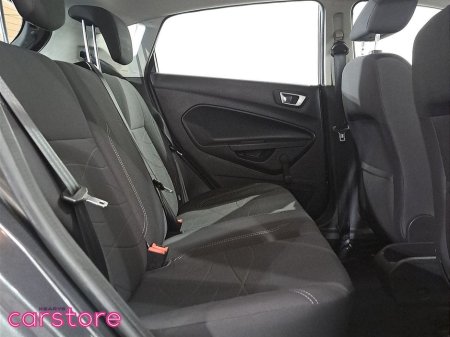2016 Ford Fiesta - thumbnail 13