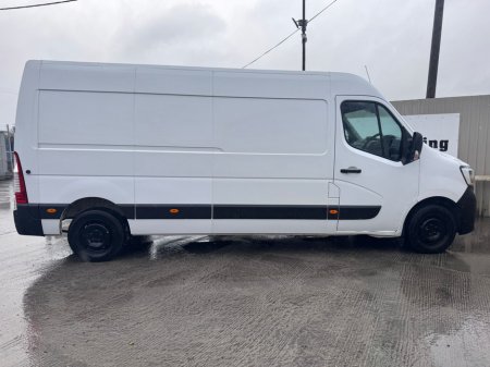 2020 Renault Master FWD LM35 DCI 135 BUSINE III PH2 MY19 €12,800 thumbnail