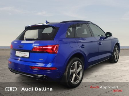 2024 Audi Q5 S-Line Blk ED Quattro Auto TDI 204Bhp €64,900 thumbnail