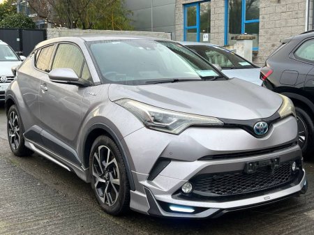2017 Toyota C-HR MODELLISTA 1.8 HYBRID // 18