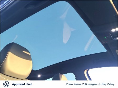 2022 Volkswagen ID.5 77KWH FAMILY 174HP *PCP FINANCE AVAILABLE* *IQ HEADLIGHTS* *PRIVACY GLASS* *ART VELOUR SEATS* *PARKING CAMERA* *BATTERY CERTIFIED* €28,995 thumbnail