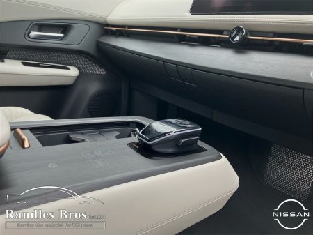 2025 Nissan Ariya - thumbnail 16