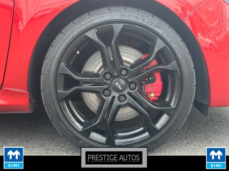 2014 Renault Clio - thumbnail 38