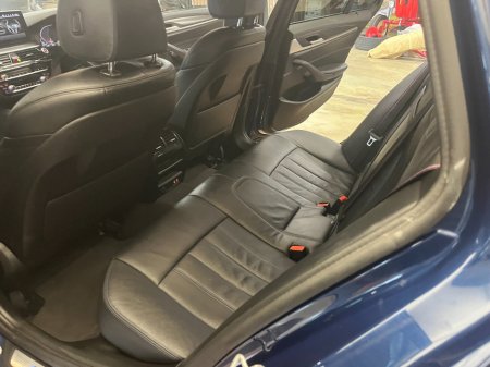 2022 BMW 5 Series 520d M Sport (MHT) €43,950