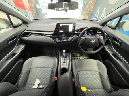 2020 Toyota C-HR - thumbnail 14