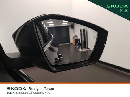 2023 Skoda Superb AMBITION 2.0 TDI 150HP 5DR €32,250 thumbnail