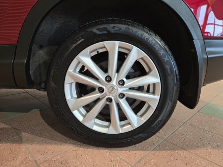 2014 Nissan Qashqai - thumbnail 11