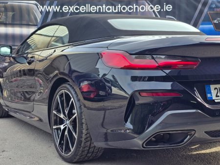 2021 BMW 8 Series - thumbnail 9