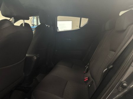 2023 Toyota C-HR - thumbnail 7