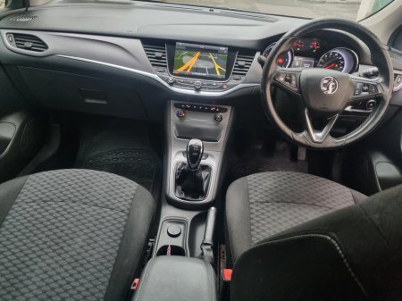 2017 Vauxhall Astra  €5,299 thumbnail