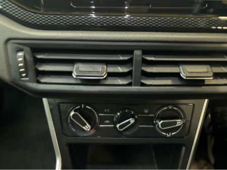 2022 Volkswagen Taigo - thumbnail 11