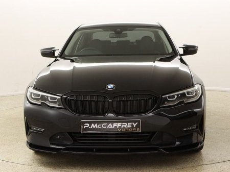 2021 BMW 3 Series - thumbnail 2