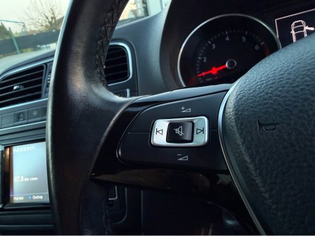 2016 Volkswagen Polo - thumbnail 15