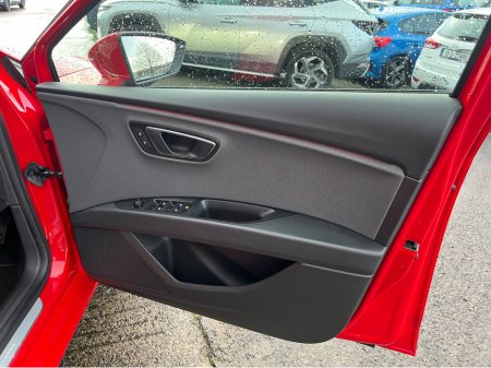 2020 SEAT Leon XCELLENCE 1.5 TSI 130HP //HIGH SPEC//LOW MILES//KEYLESS ENTRY//REVERSE CAMERA//CARPLAY// €17,950 thumbnail