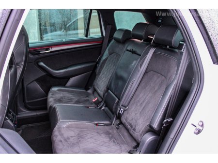 2023 Skoda Kodiaq 2.0 TDI 150HP DSG SportLine 7 Seat €49,995 thumbnail