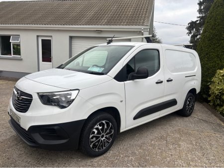 2021 Opel Combo - thumbnail 7