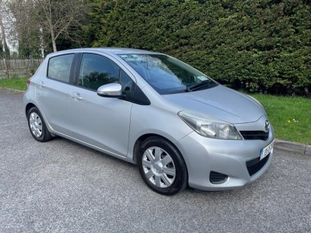2013 Toyota Yaris 1.4 D-4D LUNA 4DR