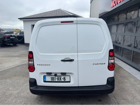 2018 Peugeot Partner - thumbnail 3