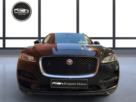 2016 Jaguar F-Pace - thumbnail 3