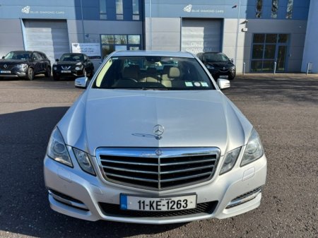 2011 Mercedes-Benz E Class - thumbnail 2