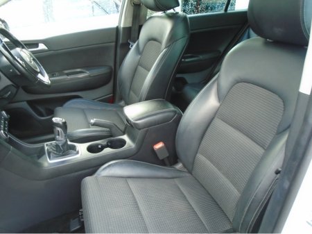 2016 Kia Sportage - thumbnail 13