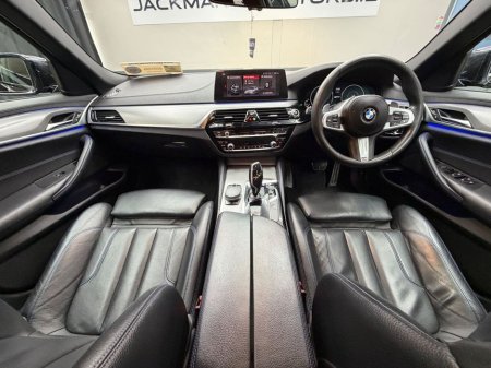 2019 BMW 5 Series - thumbnail 29