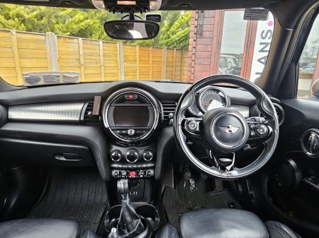 2017 MINI Hatch - thumbnail 23