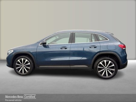 2023 Mercedes-Benz GLA Class GLA 180 d A/T Progressive €46,900 thumbnail