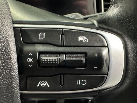 2023 Kia Sportage - thumbnail 16