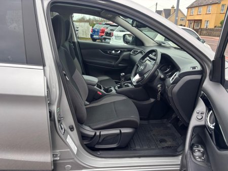 2021 Nissan Qashqai - thumbnail 6