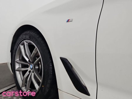 2020 BMW 5 Series - thumbnail 17