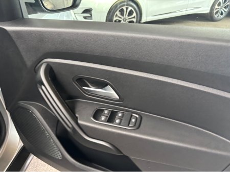 2023 Dacia Duster - thumbnail 4