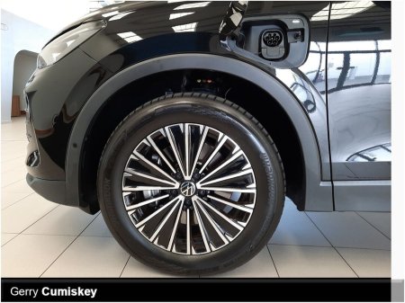 2025 Volkswagen Tiguan - thumbnail 15