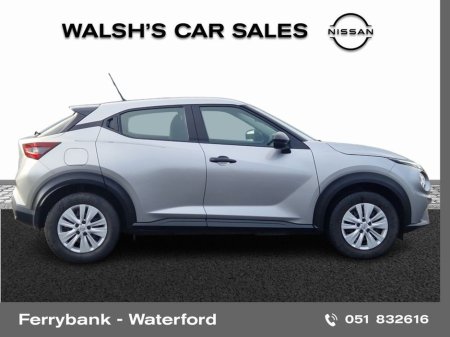 2023 Nissan Juke - thumbnail 10