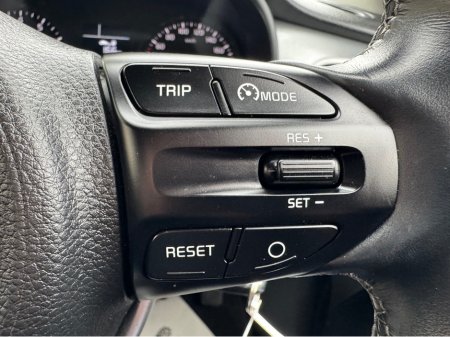 2021 Kia Stonic - thumbnail 24